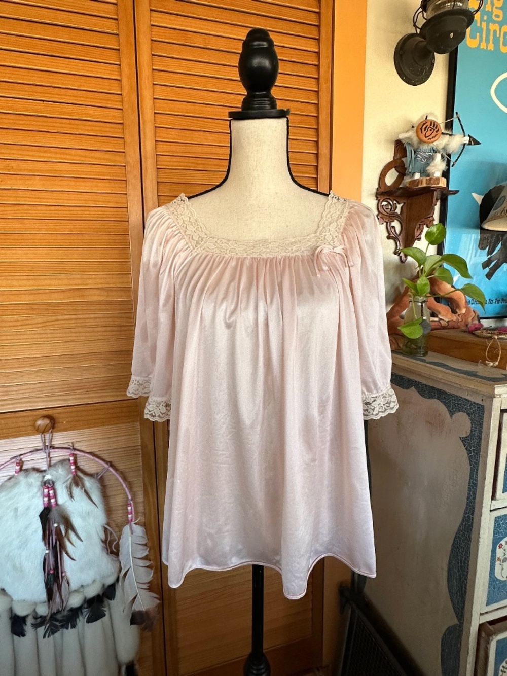 Vintage Diane Von Furstenberg Nylon Pajama Top, Lace Trim - 1970's Medium